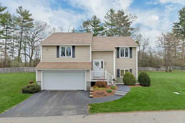 12 Fitzpatrick Circle, Nashua, NH 03063