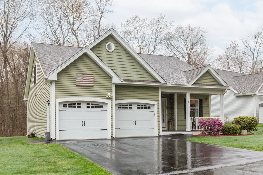 4 Sagewood Drive, Pelham, NH 03076 - #3