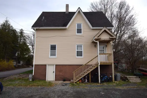 38 Jannell Court, Epping, NH 03042