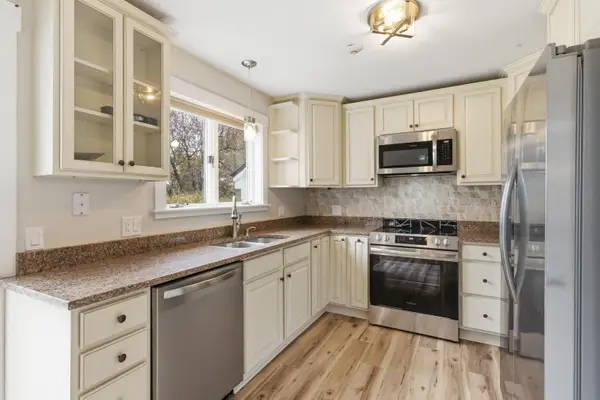 21 Fells Way #B, Laconia, NH 03246