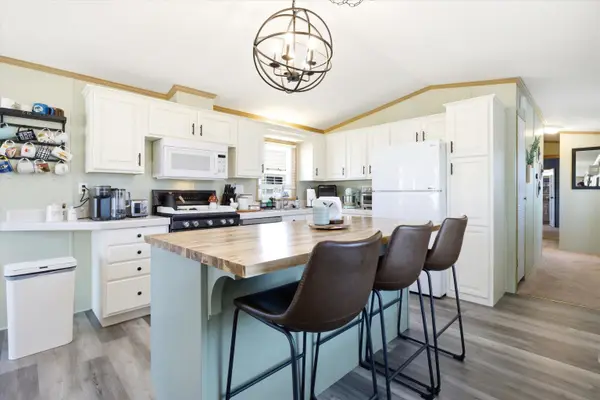 23 Spruce Drive, Belmont, NH 03220