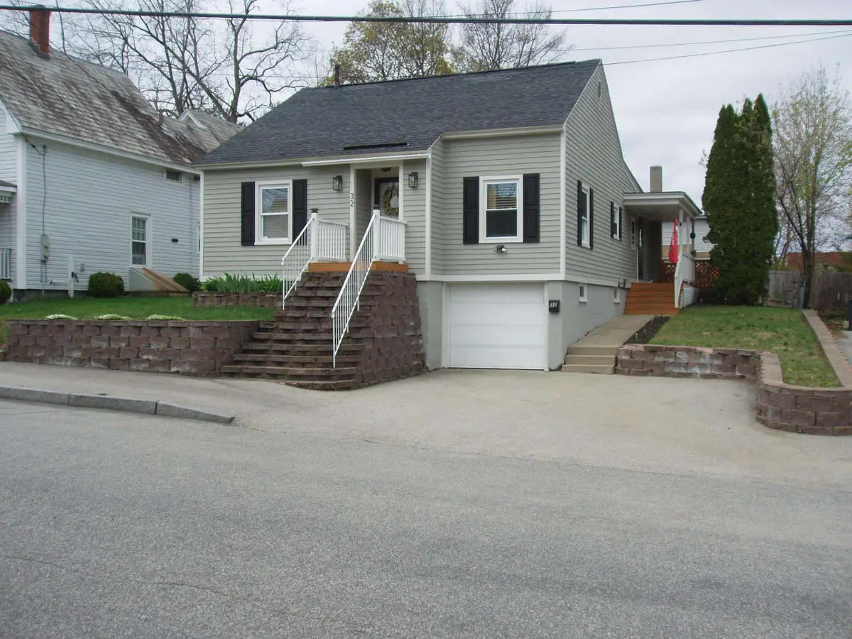 32 Morgan Street, Manchester, NH 03102-3435 - #1