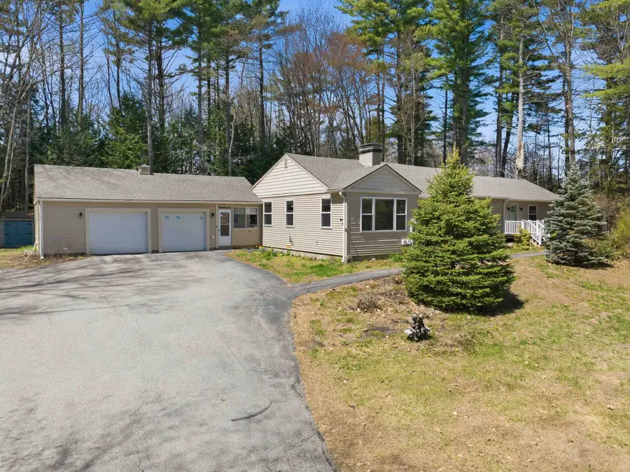 1090 North Main Street, Laconia, NH 03246 - #2