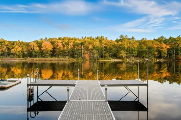 543 Long Shores Drive, Barrington, NH 03825