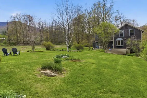 81 Easy Street, Danby, VT 05739