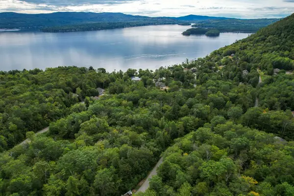 0  Ledgewood Circle #9, Hebron, NH 03241