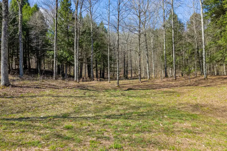 334 Log Cabin Drive, Pomfret, VT 05067 - #2