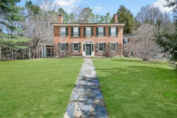 860 NH Route 175, Holderness, NH 03245