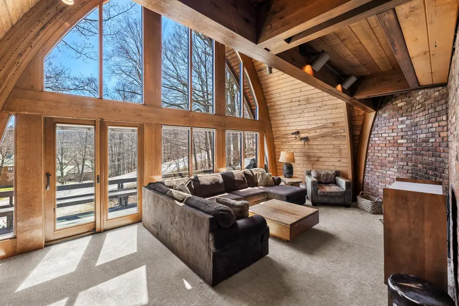 82 North Brookwood Road, Stratton Mountain, VT 05155 - #3