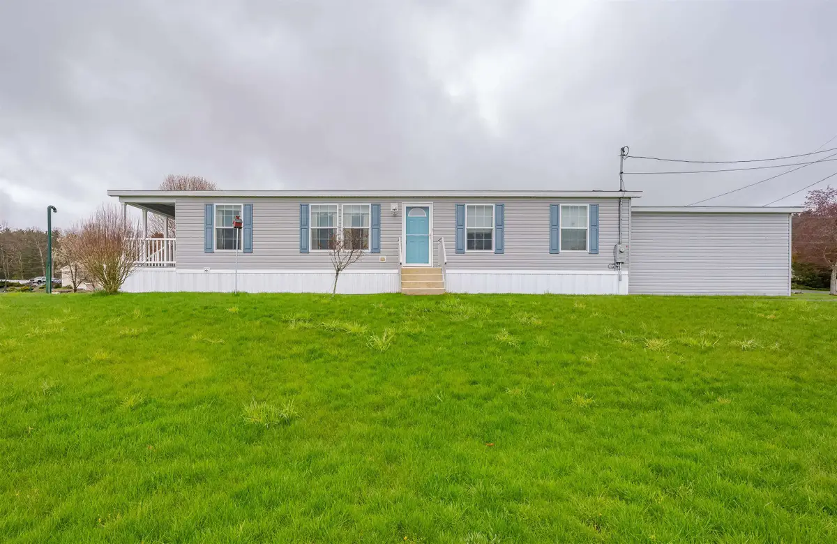 31 Meredith Drive, Hampstead, NH 03841 - #1