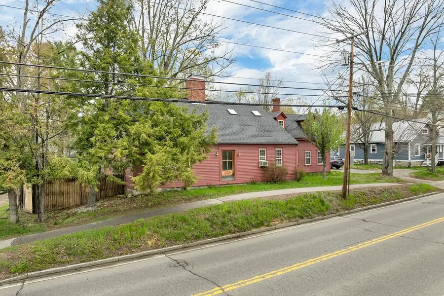 42 Gilford Avenue, Laconia, NH 03246 - #3