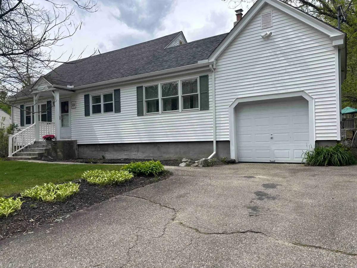 23 Jericho Road, Pelham, NH 03076-3613 - #1