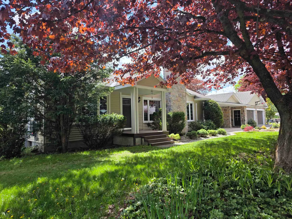 171 Green Meadow, Brattleboro, VT 05301 - #1