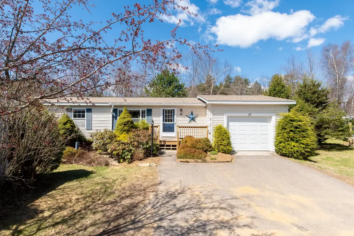 37 Magnolia Lane, Belmont, NH 03220 - #1