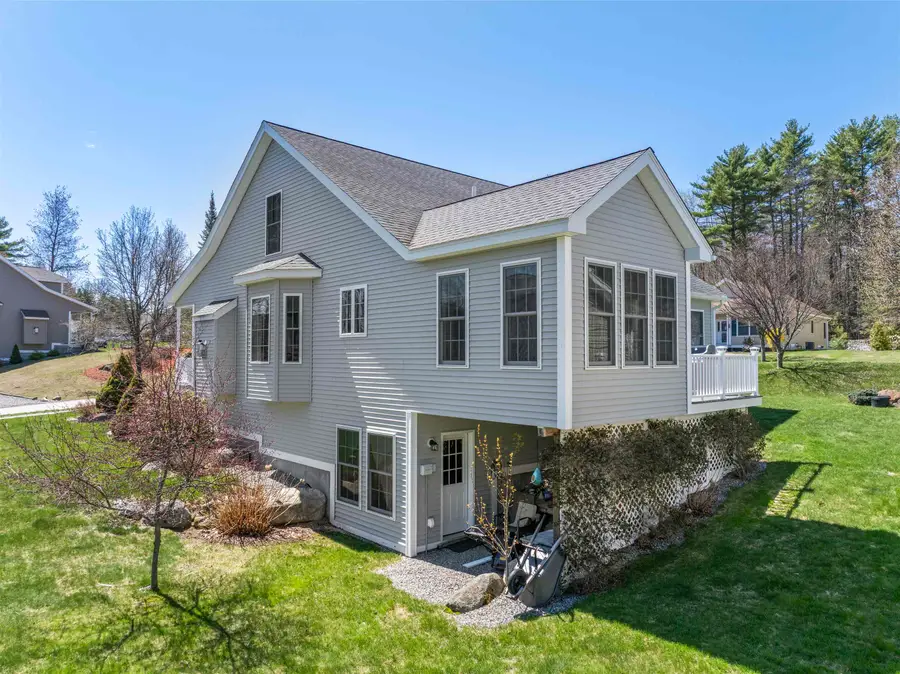 8 Port Way, Laconia, NH 03246 - #3