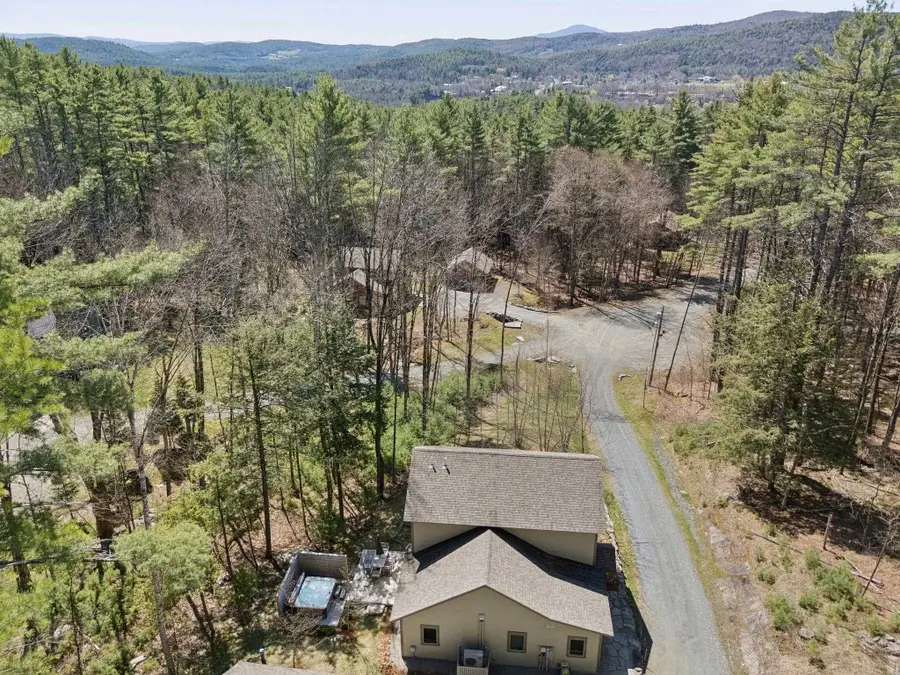 207 Hartness Way, Hartford, VT 05059 - #3