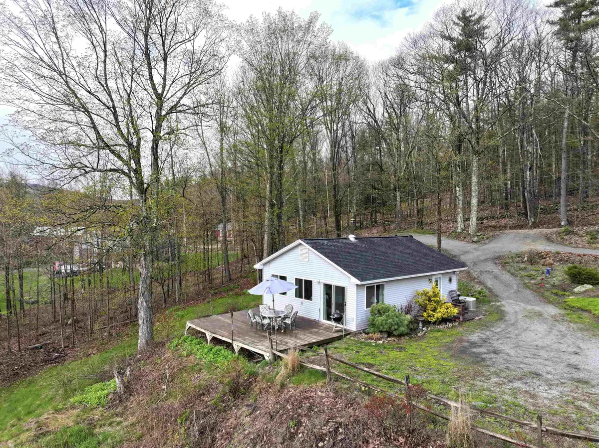 534 Gillingham Drive, Newbury, NH 03255 - #1