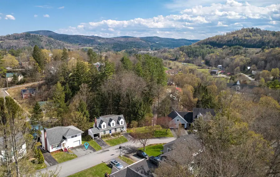 117 Underclyffe Road, Saint Johnsbury, VT 05819 - #3