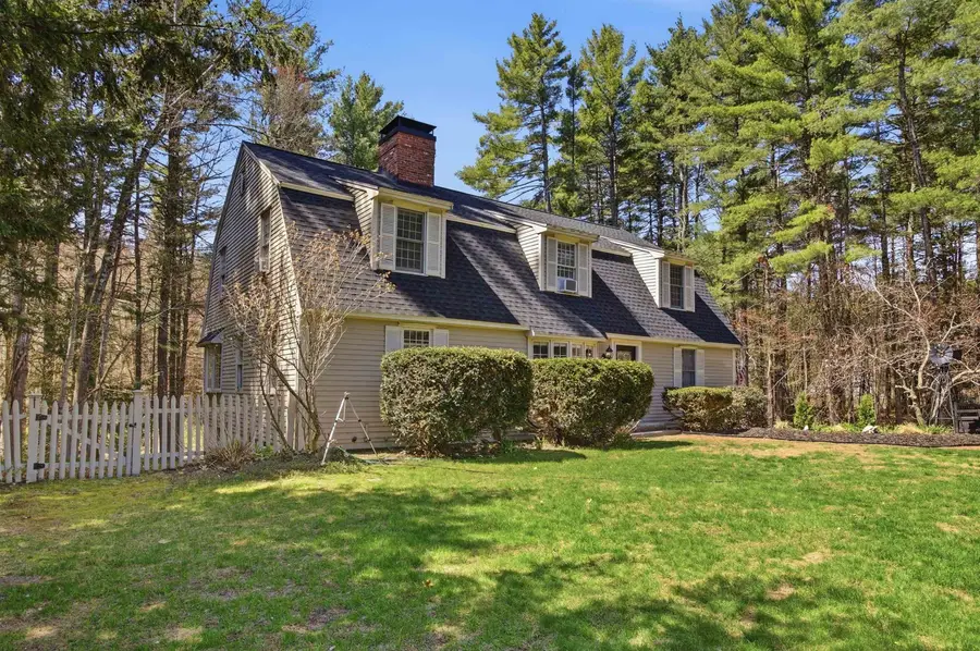 1 Thatcher Drive, Amherst, NH 03031 - #3
