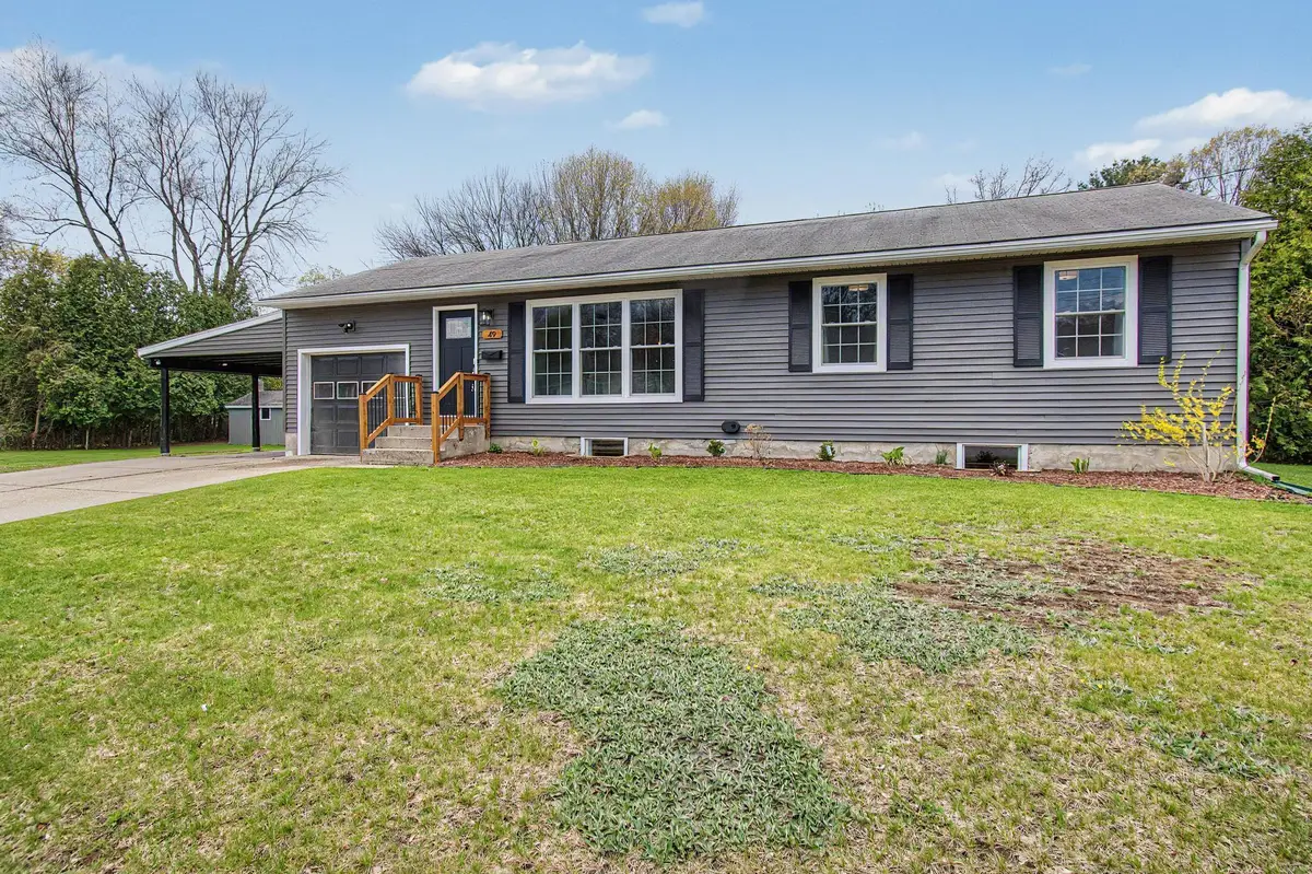 49 Helen Avenue, South Burlington, VT 05403 - #1