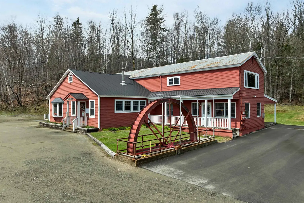 1955 Presidential Highway, Jefferson, NH 03583 - #1