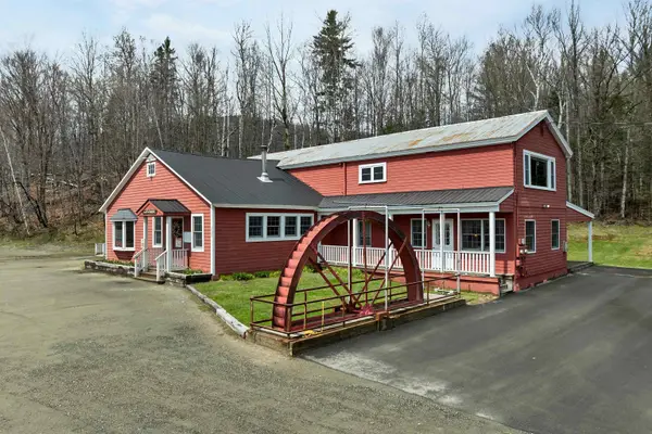 1955 Presidential Highway, Jefferson, NH 03583