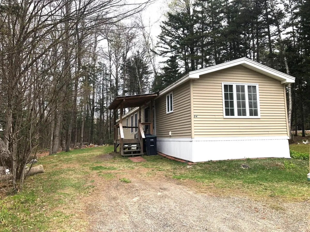 24 O'Kane Avenue, Bethlehem, NH 03574 - #1