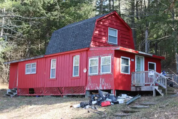 1594 White Road, Corinth, VT 05039
