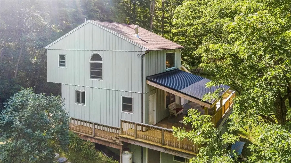 509 Thompson Pond Road, Pownal, VT 05261 - #1