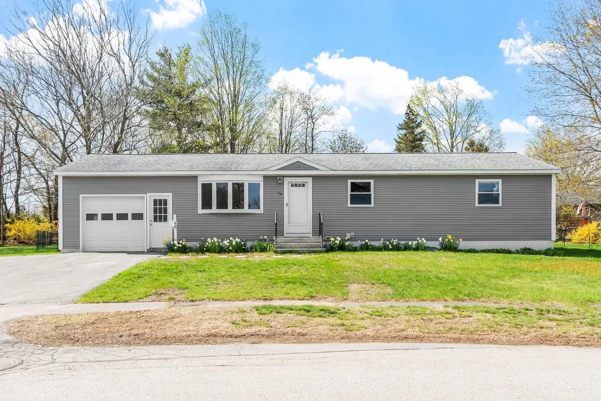 74 Suzanne Drive, Portsmouth, NH 03801 - #1