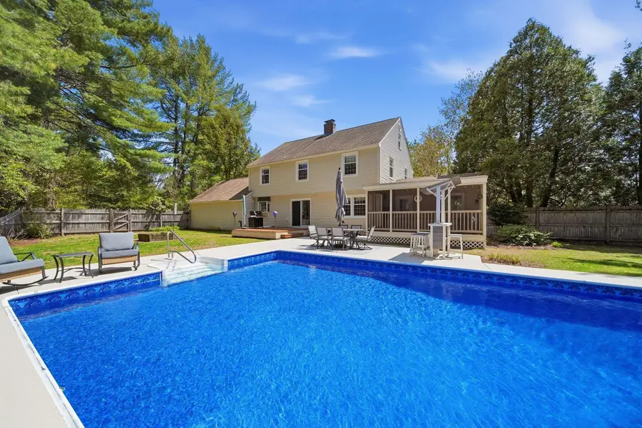 11 River Road, Amherst, NH 03031 - #2