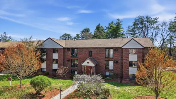 36 English Village Road #102, Manchester, NH 03102