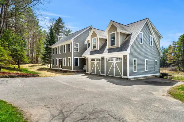 52 Newman Wilson Road, Weare, NH 03281