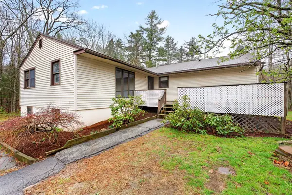 414 Fremont Road, Chester, NH 03036