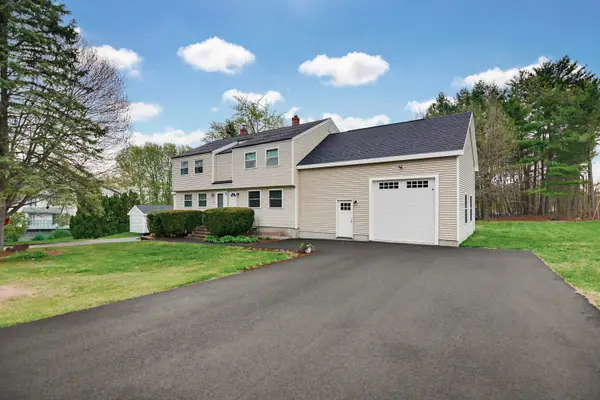 34 Juniper Road, Derry, NH 03038