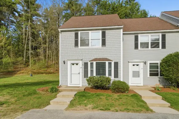 25 Blossom Lane, Merrimack, NH 03054