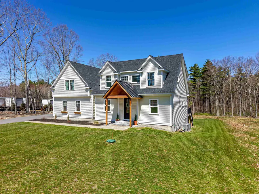 4 West Shore Park Road, Kingston, NH 03848 - #3