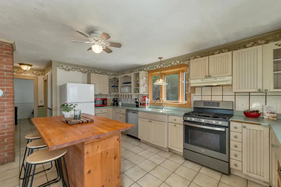 328 Prospect Street, Franklin, NH 03235 - #3