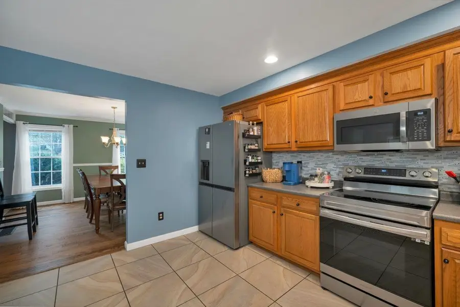 2 Cardinal Circle, Derry, NH 03038 - #3