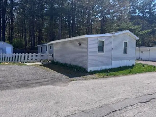 43 Mobile Drive, Hudson, NH 03051