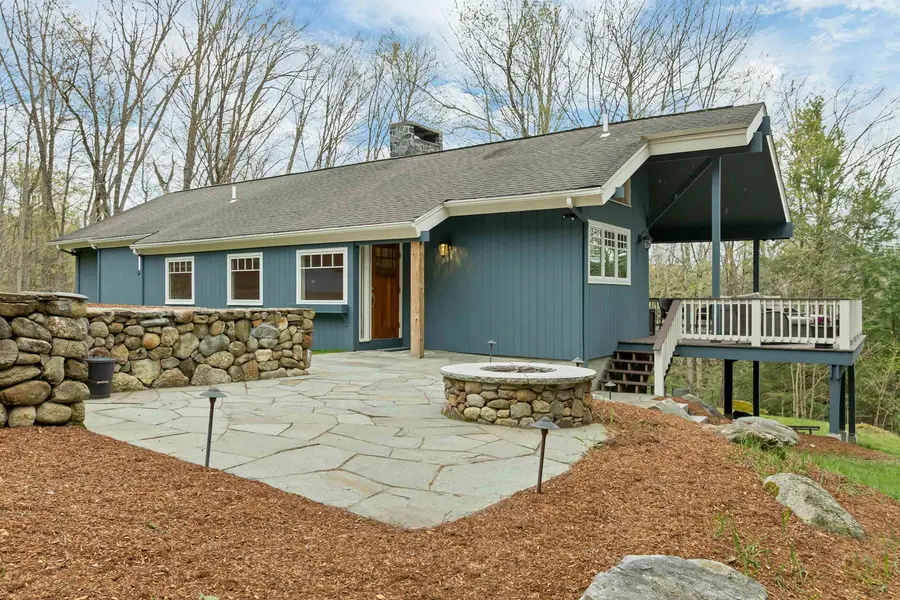7 Turnbuckle Lane, Grantham, NH 03753 - #3