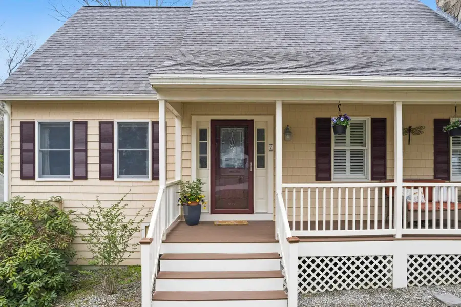 7 Northam Drive, Dover, NH 03820 - #3