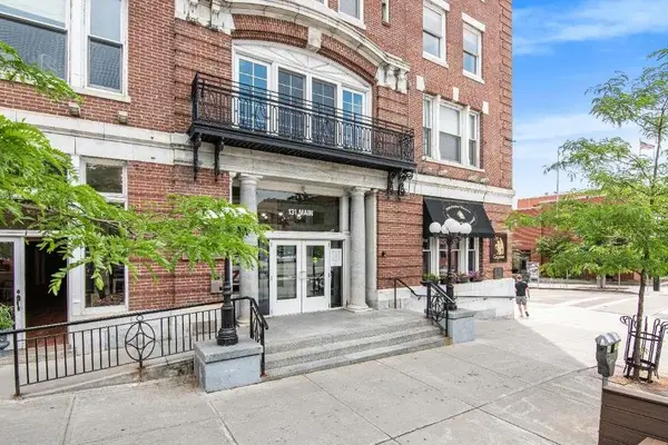 131 Main Street #2A-1, Burlington, VT 05401-5603