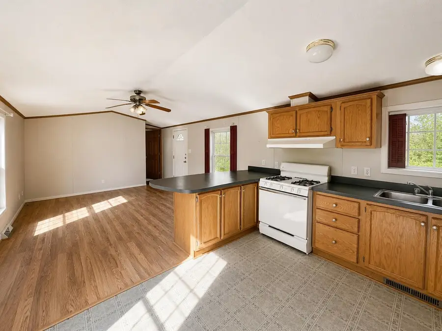 15 Lindbergh Avenue, Barre, VT 05641 - #2