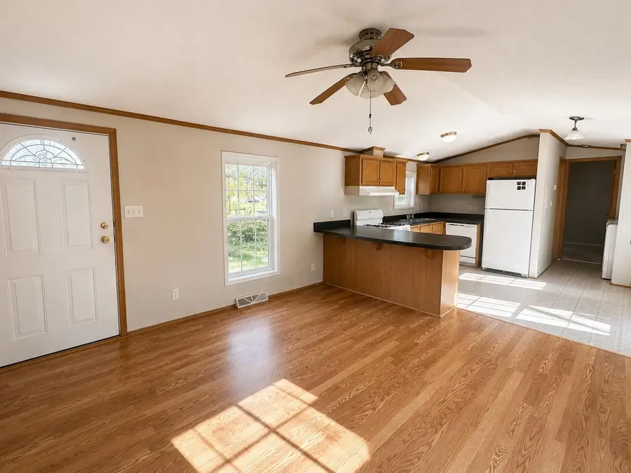 15 Lindbergh Avenue, Barre, VT 05641 - #3