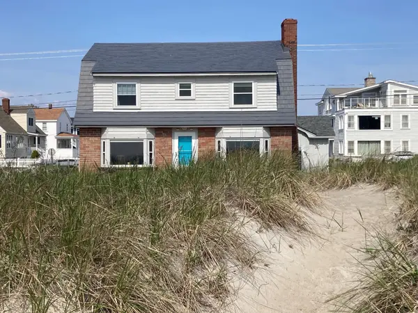 99 OCEAN Drive, Seabrook, NH 03874