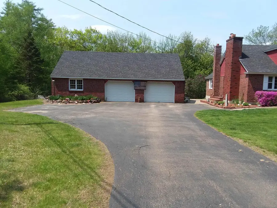 421 Pleasant Street, Franklin, NH 03235 - #2