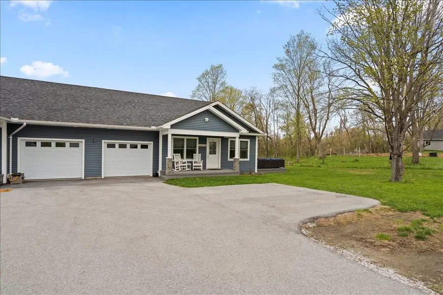 2529 Bronson Road #102, Saint Albans, VT 05478 - #2