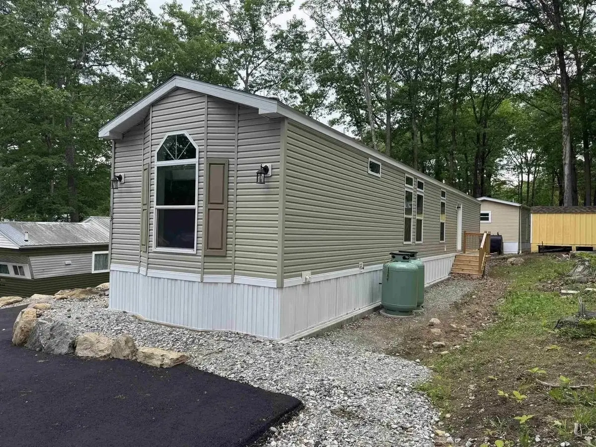 9 Sargents Place #113, Gilford, NH 03249 - #1