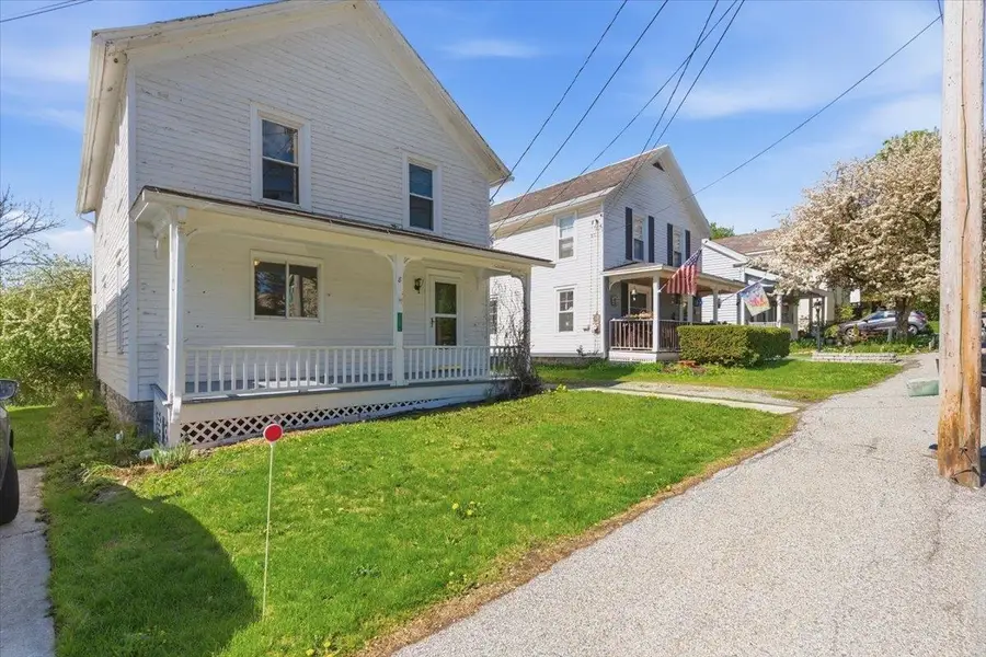 8 West Street, North Bennington, VT 05257 - #2